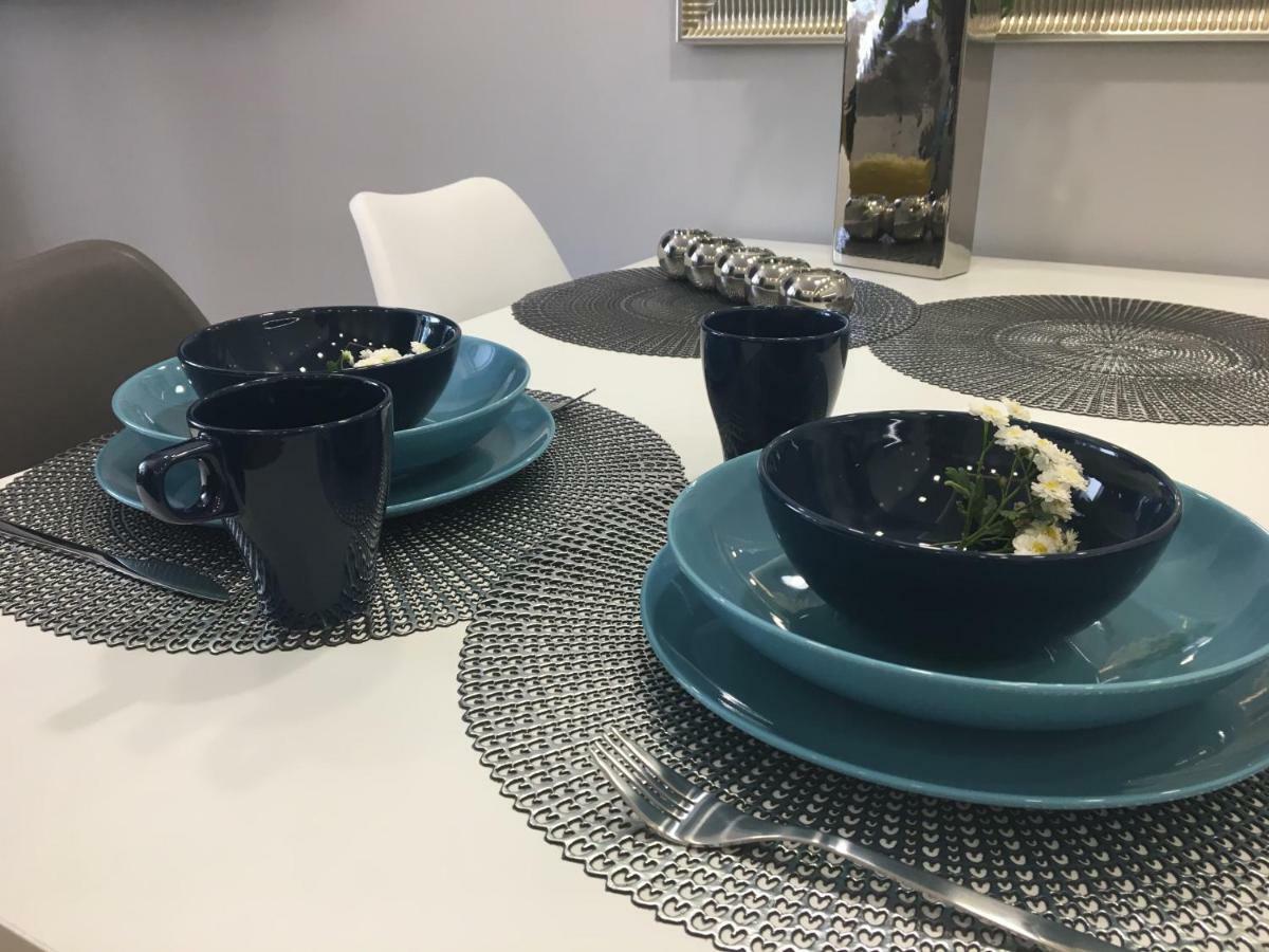 קילצה Family & Business Elegant Apartments Ul Astronautow Centrum Downtown - 3 Bedroom, Parking מראה חיצוני תמונה
