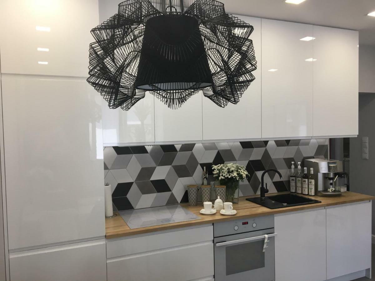קילצה Family & Business Elegant Apartments Ul Astronautow Centrum Downtown - 3 Bedroom, Parking מראה חיצוני תמונה