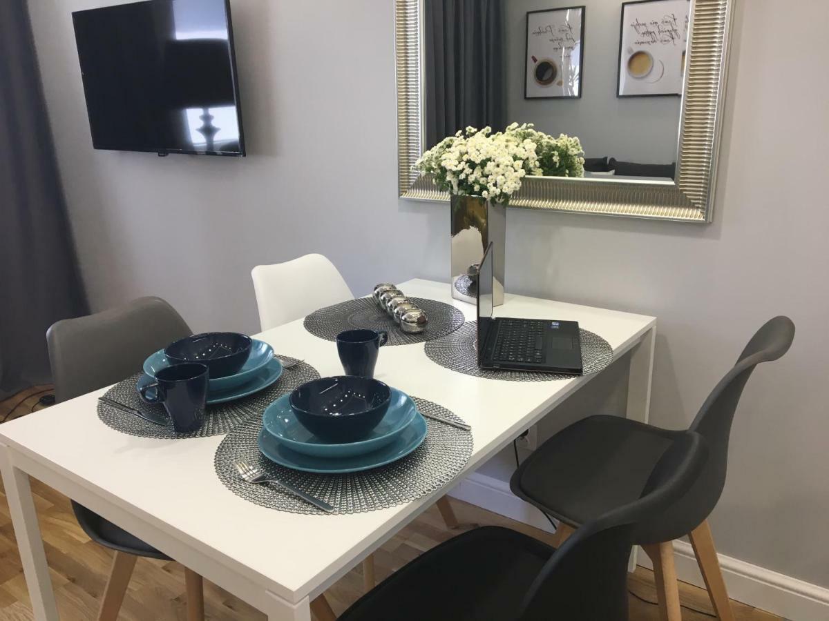 קילצה Family & Business Elegant Apartments Ul Astronautow Centrum Downtown - 3 Bedroom, Parking מראה חיצוני תמונה