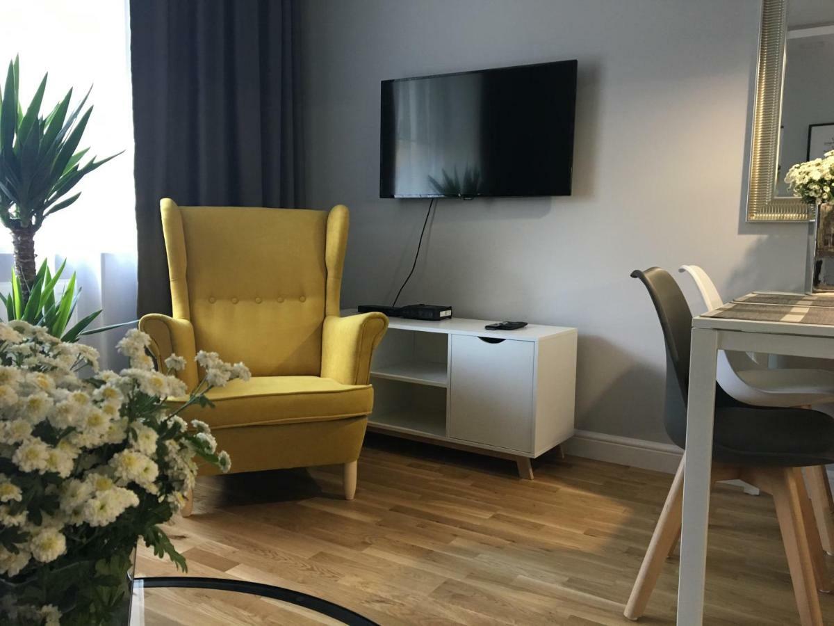 קילצה Family & Business Elegant Apartments Ul Astronautow Centrum Downtown - 3 Bedroom, Parking מראה חיצוני תמונה